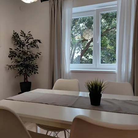 And Maressa Centar Apartament Vodice