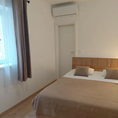 Apartament And Maressa Centar *